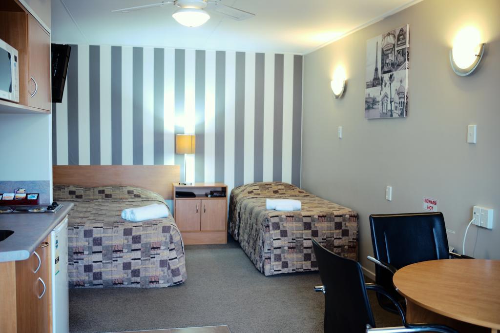 Kiwi Studios Motel Palmerston North Exteriér fotografie